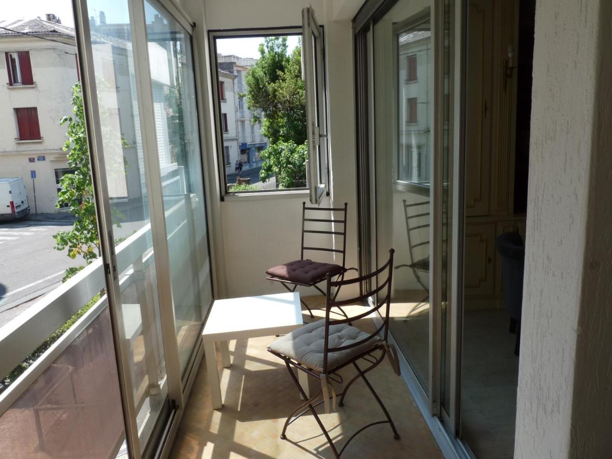 Appartement Dans Residence Le Saint Pierre Avinyon Dış mekan fotoğraf